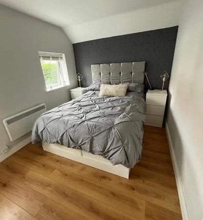 One Bedroom Apartment In The Centre Of 兰迪德诺 外观 照片